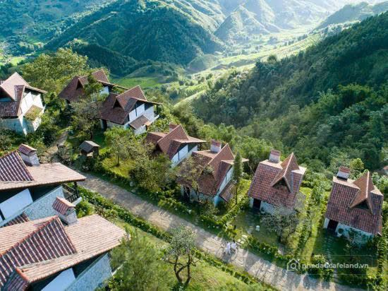 Bán nhà riêng: BÁN CĂN VILLA VỊ TRÍ ĐẸP NHẤT TẠI KHU NGHỈ DƯỠNG 4 SAO SAPA JADE 