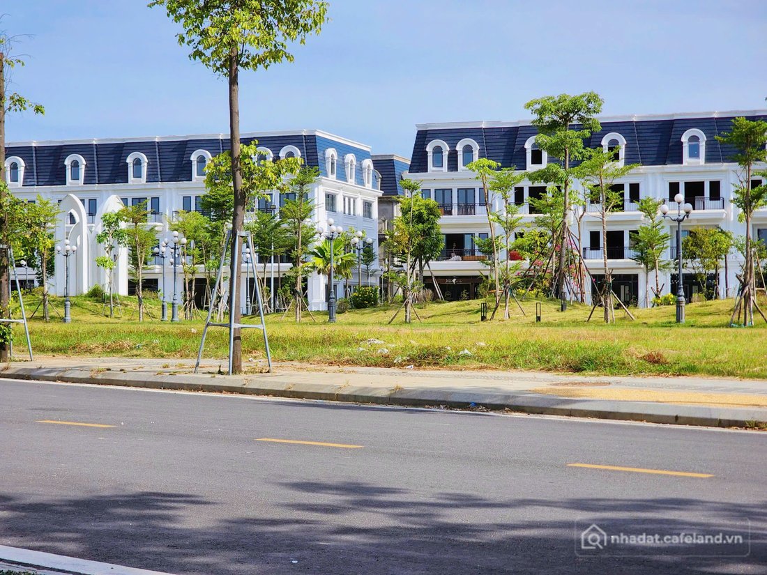 Bán nhà riêng: SHOPHOUSE PHÚ XUÂN CITY – SẢN PHẨM THƯƠNG MẠI TẠO DÒNG TIỀN BỀN V