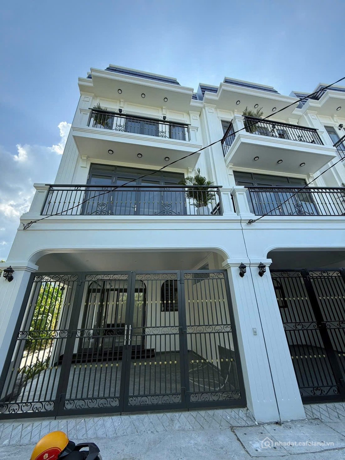 Bán nhà riêng: Nhà 3 Tầng Khu Xuân Hoà - Bên Cạnh Khu Đô Thị ECOGARDEN 