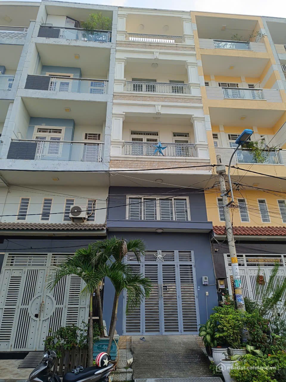 Bán nhà riêng: CHÍNH CHỦ BÁN CĂN NHÀ 4 TẦNG MẶT TIỀN ĐƯỜNG 6M BÌNH PHÚ 2 - QUẬN 