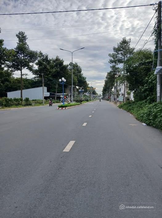 Bán đất thổ cư: Cần bán đất nền mặt tiền đường nhựa lớn thi tran thị nhượng phườ