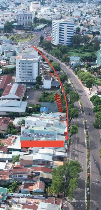 Bán đất thổ cư: Đất mặt tiền Trường Chinh, cách ks Mường Thanh - Hoàng Anh Gia L