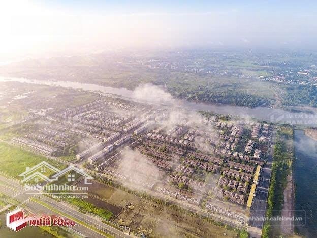 Bán nhà riêng: Biệt Thự đơn Lập Sang Trọng Tại Khu Compound The Aqua Waterpoint 