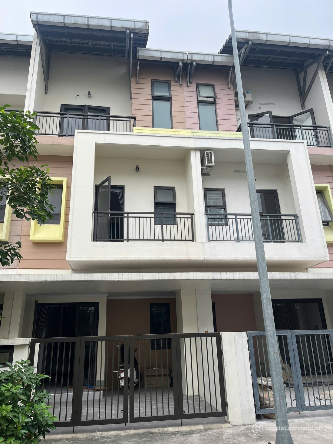 Bán nhà riêng: Duy nhất 1 căn thô Belhomes vsip bắc ninh giá nhỉnh 5 tỷ