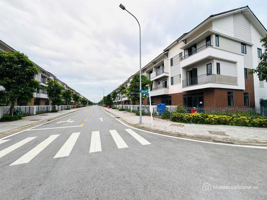 Bán nhà riêng: Shophouse SH4 Centa Riverside giá chưa tới 8 tỷ Ngay ga Metro Gia