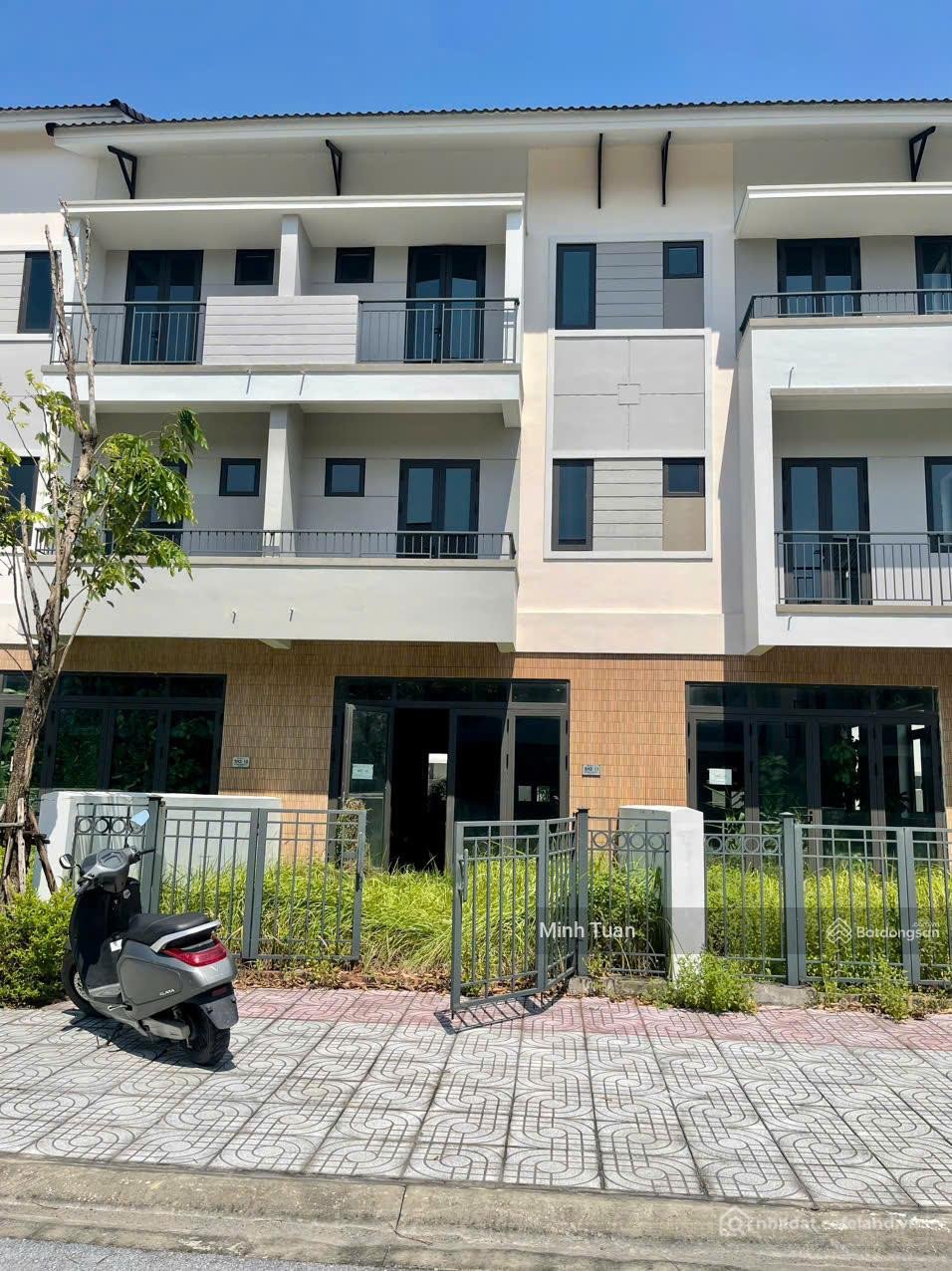 Bán nhà riêng: Hàng hiếm! Shophouse SH2 Centa Riverside - Sát vách Ninh Hiệp, mu