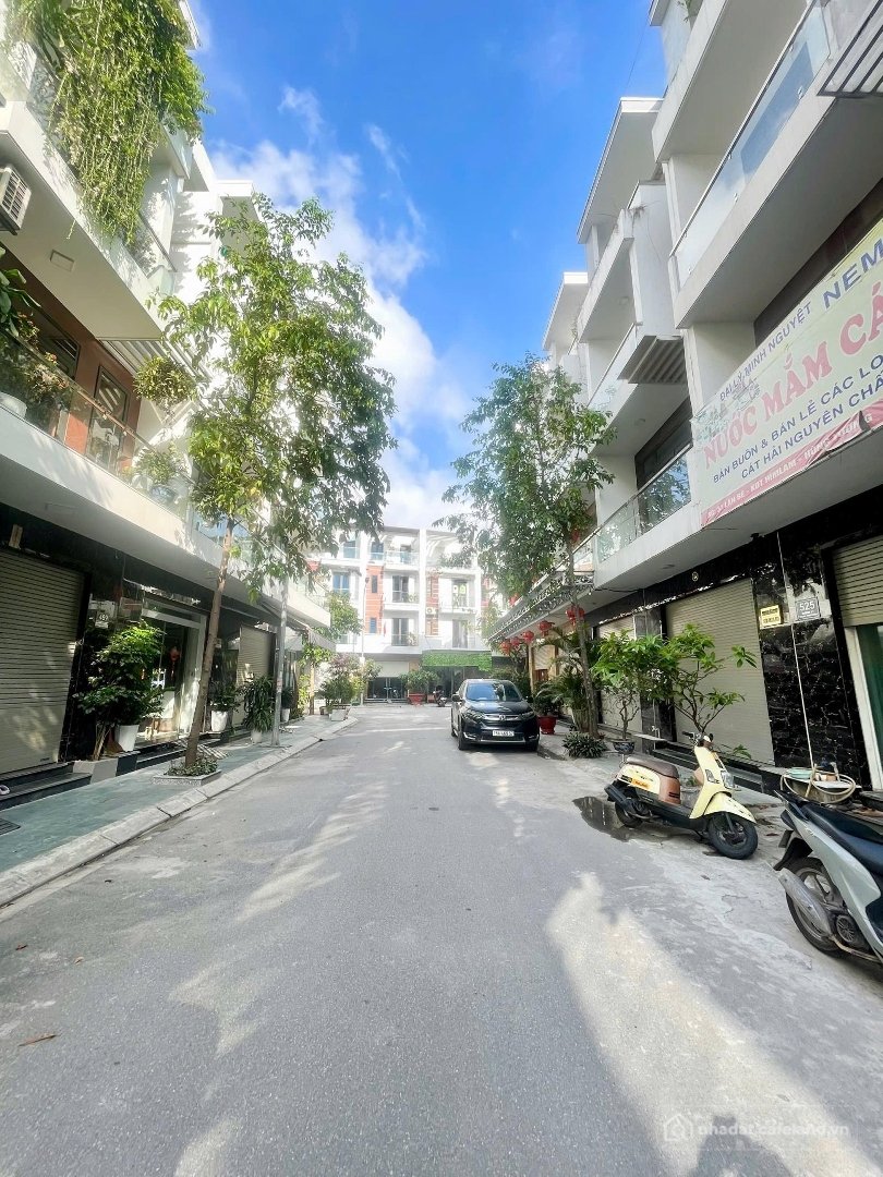 Bán nhà riêng: Bán Nhà Khu đô Thị Him Lam Hùng Vương