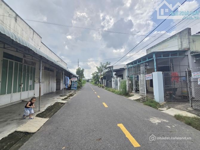 Bán căn hộ Mini, Dịch vụ: Bán đất có dãy nhà trọ Ngay khu công nghiệp Chà là Dươ