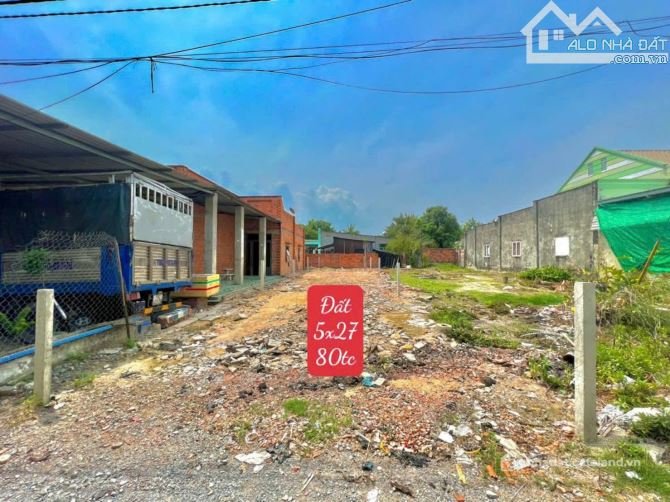 Bán đất thổ cư: Bán đất sát Sài Gòn khu bàn cờ dân cư phủ kín, cách quốc lộ 22 1