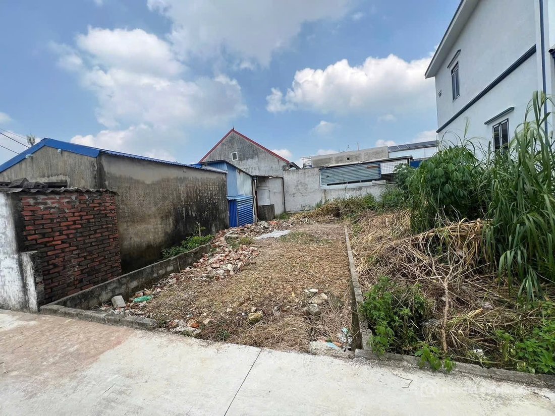 Bán đất thổ cư: 2 lô liền nhau sát khu công nghiệp Tràng Duệ giá mềm