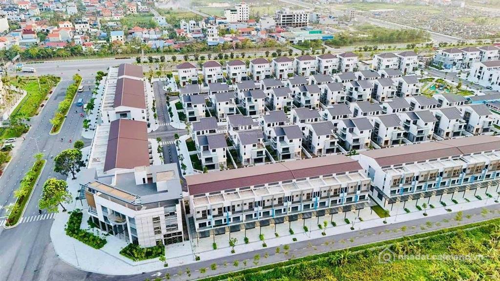 Bán nhà riêng: Bán liền kề 110m sapphire gem trục 21m đẹp nhất dự án full thuế p