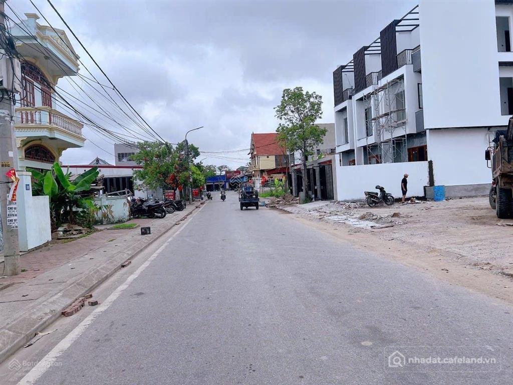 Bán đất thổ cư: Hoa hậu mặt đường trung nghĩa đồ sơn giờ mới xuất đầu lộ diện. g