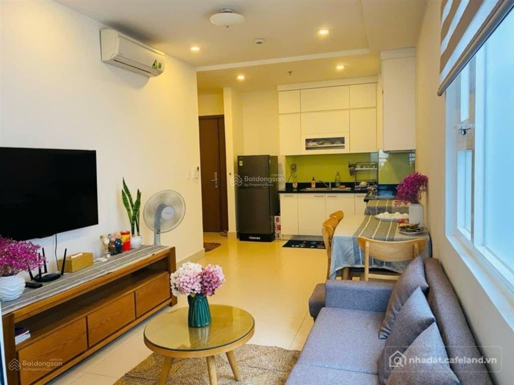 Bán căn hộ chung cư: Cần bán gấp căn hộ shp 59m2 giá 2,1 tỷ, tầng cao, nội thất 