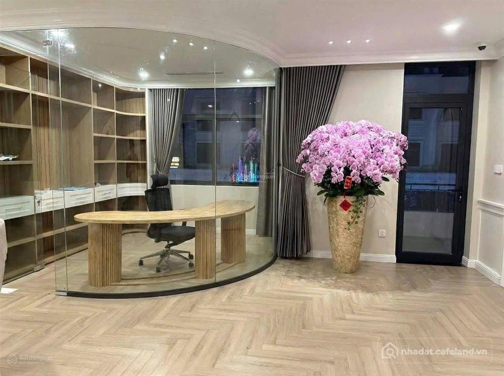 Bán nhà riêng: Bán shophouse vinhomes marina dãy hải đăng full nội thất đẹp tại 