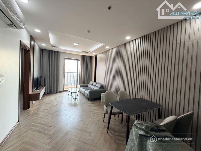 Cho thuê căn hộ chung cư: Cho thuê căn hộ chung cư Green Pearl