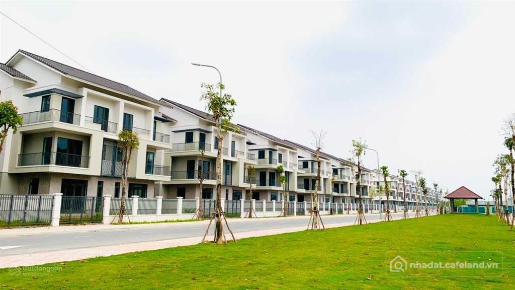 Bán nhà riêng: Căn biệt thự 180m2 trung tâm công nghệ cao vsip từ sơn bắc ninh 1