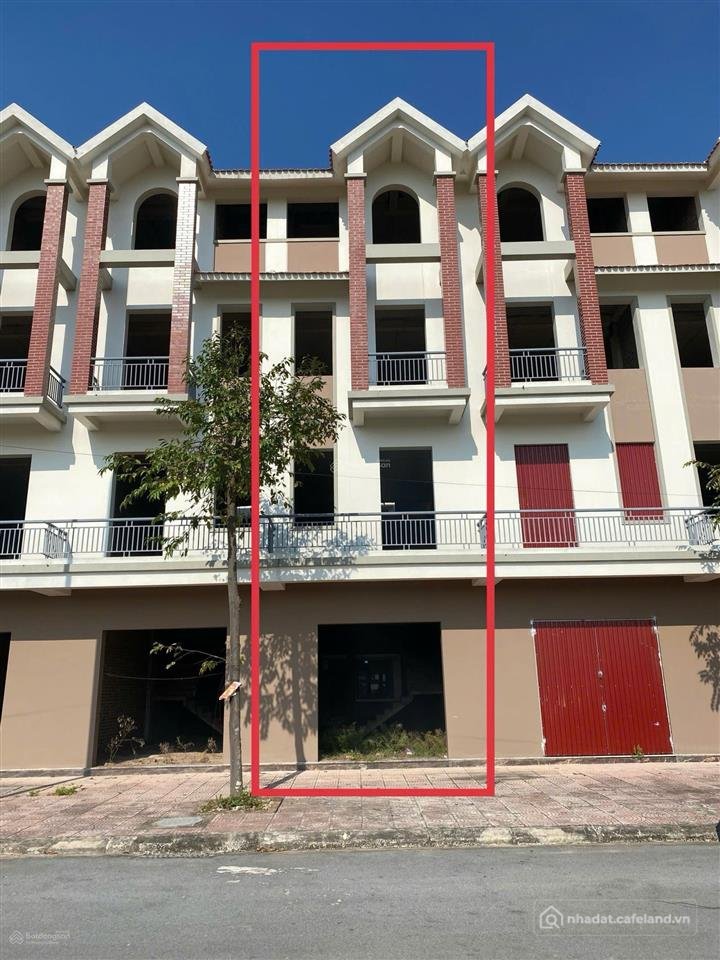 Bán nhà riêng: Hot bán nhà liền kề xây thô 4 tầng 1 tum dự án đông đô vạn phúc ,