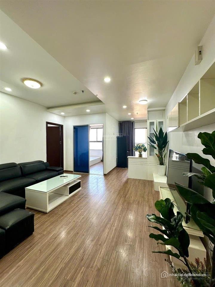 Bán căn hộ chung cư: Bán cc royal park bắc ninh, 3,68 tỷ, 70m2, 2pn, 2wc đẹp xuấ