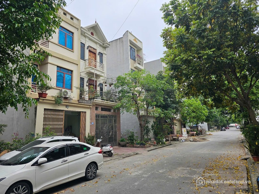 Bán đất thổ cư: Bán đất khả lễ mặt nguyễn hoàng nghị 70m2 mặt 4.5m đông nam giá 