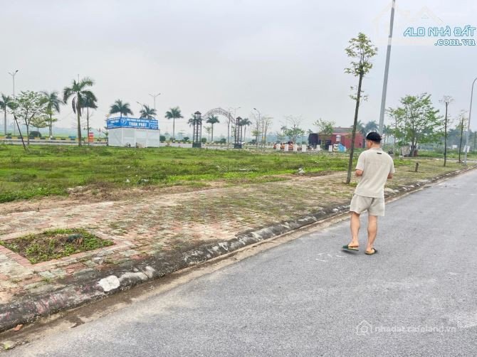 Bán đất thổ cư: BÁN LÔ ĐẤT DỰ ÁN AN BÌNH TAM GIÁC KCN YÊN PHONG, BẮC NINH - 100M