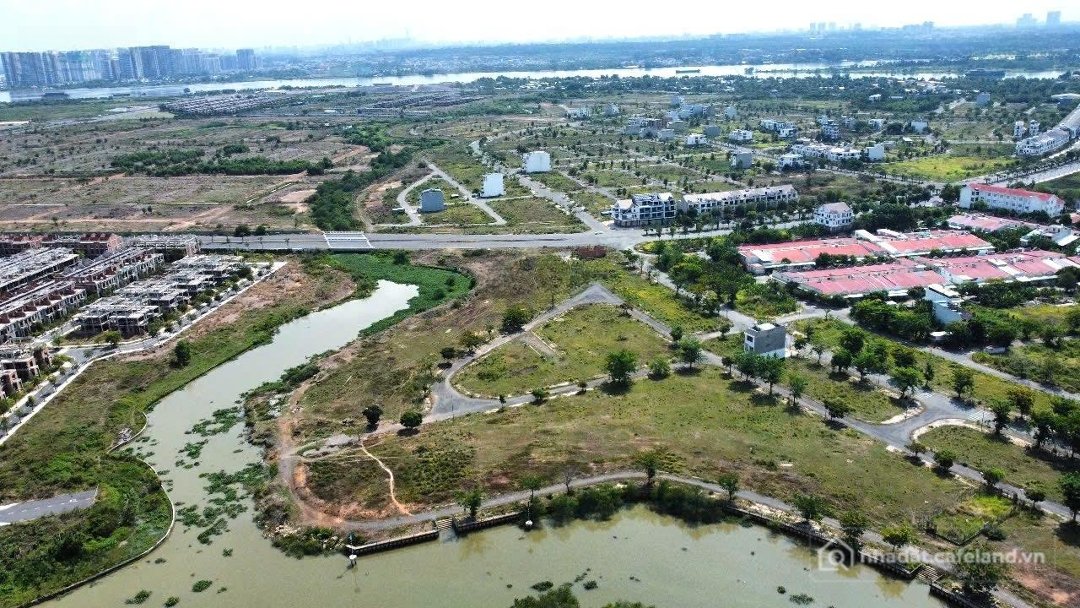 Bán đất thổ cư: Cần Bán Lô đất Biệt Thự Khu đô Thị Long Hưng City