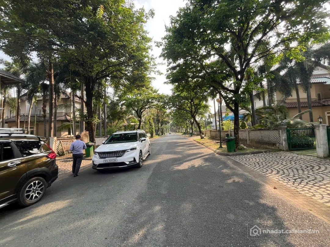 Bán đất thổ cư: đất Sổ đỏ Khu Biệt Thự Trên đồi Sân Golf - Biên Hòa New City - 1