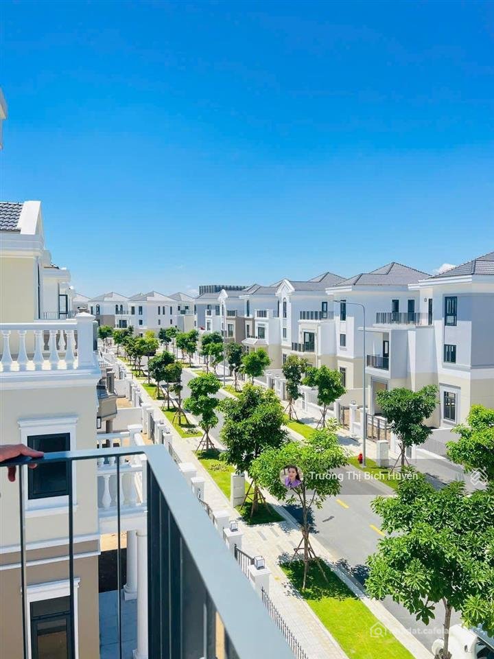 Bán nhà riêng: Cần bán song lập đảo phượng hoàng, căn diện tích hiếm, dt 8*22.5m