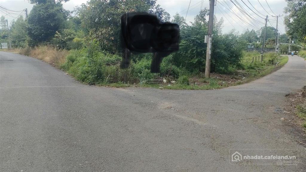 Bán đất thổ cư: Bán gấp đất bình sơn 2 mặt tiền 2.527m2, có 300m thổ giá 25 tỷ t