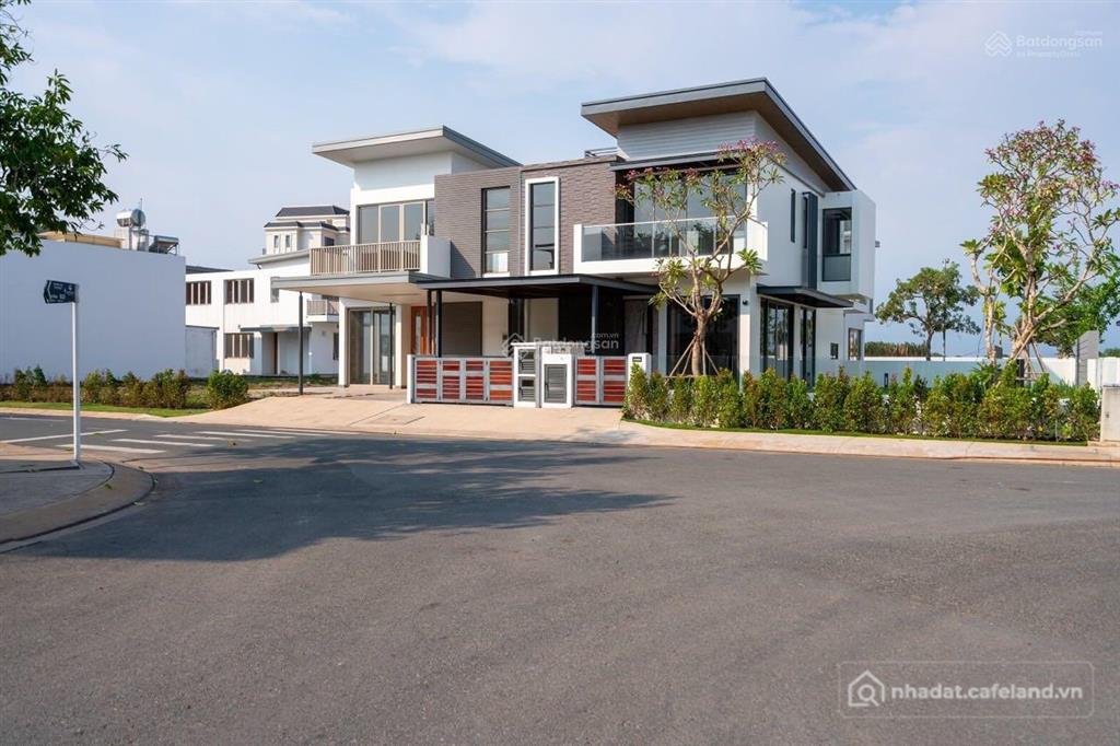 Bán nhà riêng: Duy nhất 1 căn biệt thự song lập góc zone 5 swanbay, 2 mặt tiền đ