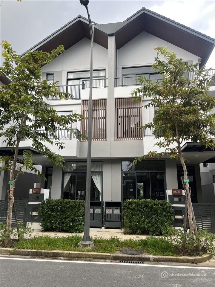 Bán nhà riêng: Bán gấp biệt thự 4pn, 4wc, 105m2 tại id junction, long thành, đồn