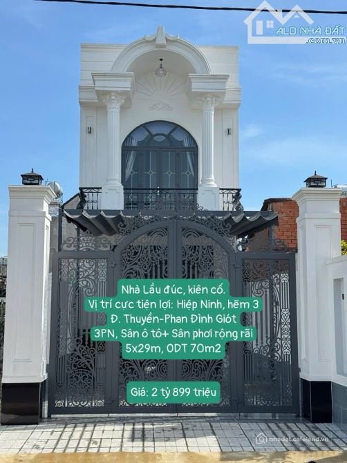 Bán nhà riêng: Bán nhà Ngay Gần Chùa Toà Thánh