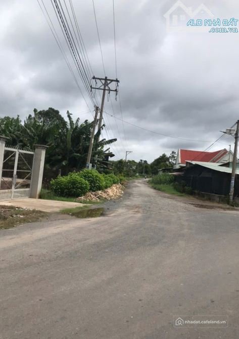 Bán đất thổ cư: Cần bán lô đất full thổ cư giá 280 triệu liền kề khu công nghiệp