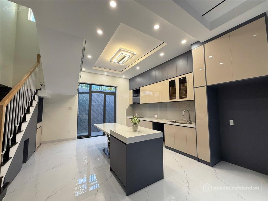 Bán nhà riêng: Bán nhà 3 tầng kđt vip vcn phước hải đường bùi phùng 82,5m ngang 