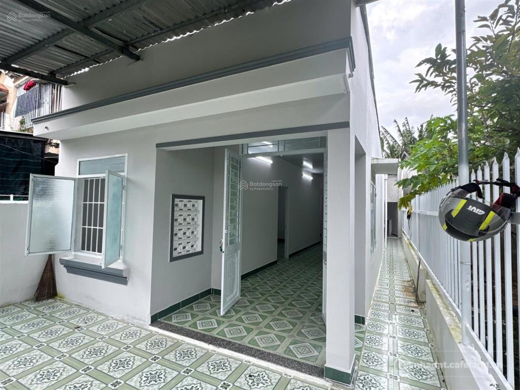 Bán nhà riêng: Bán nhà cấp 4 cạnh đường lạc bình diên khánh giá tốt để đầu tư si