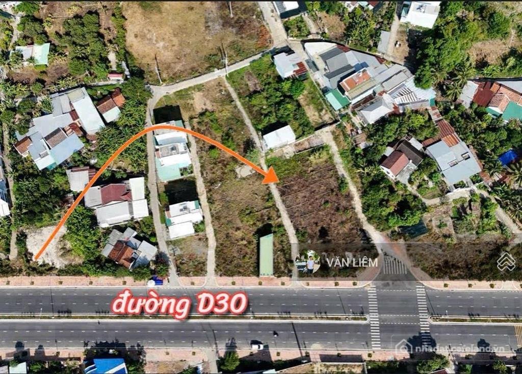 Bán đất thổ cư: Bán đất khu dân cư lộc phát 2 cạnh đường d30 phường tây nha tran