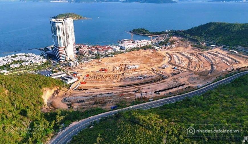 Bán nhà riêng: La tiên villa nha trang villa 3 tầng có hồ bơi gần biển full nội 