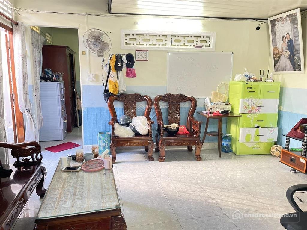 Bán nhà riêng: Bán nhà cấp 4 có gác hẻm tân an p. phước hải tp. nha trang. dt 51