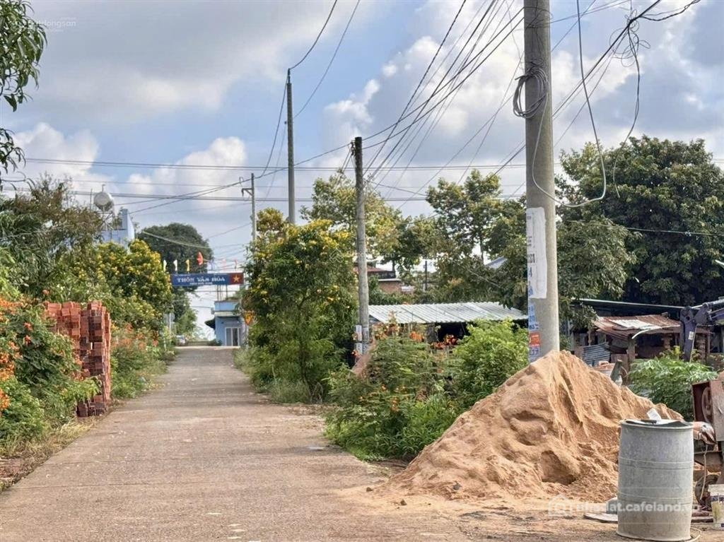 Bán đất thổ cư: Lên 1 lô ở cũng được, đầu tư cũng được sát bên kcn sonadezi châu