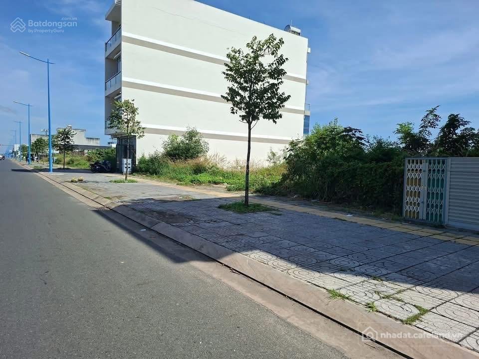 Bán đất thổ cư: Bán đất mặt tiền đường 3/2 trung tâm tp bà rịa, mặt tiền kinh do