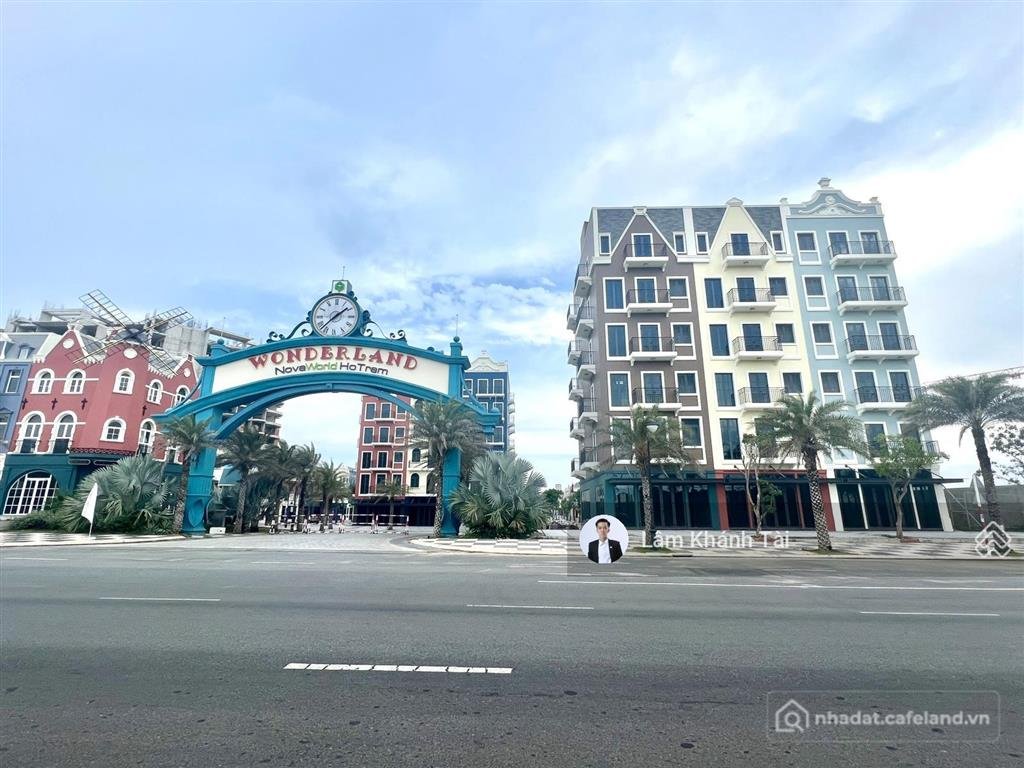 Bán nhà riêng: Bán khách sạn 6 tầng sd 643.8m2 căn góc mặt tiền đường ven biển k