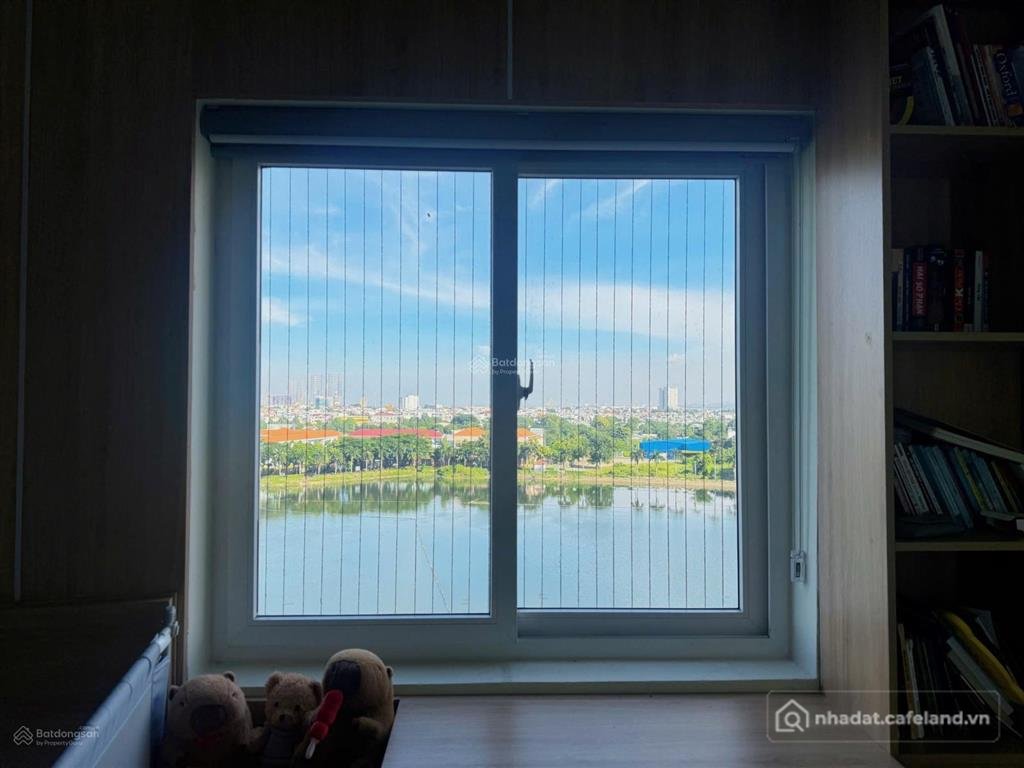 Bán căn hộ chung cư: Giỏ hàng dic phoenix 2pn giá từ 3ty52, sổ hồng. 0941 378 **