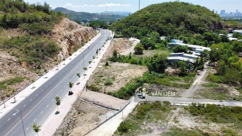 Bán đất thổ cư: Cần bán lô phước thượng p. nam nha trang cách đường phong châu 2