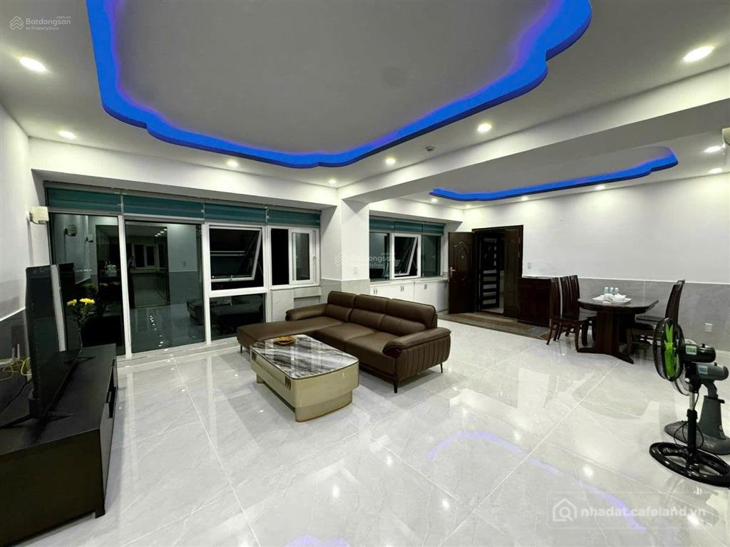 Bán căn hộ chung cư: Căn góc 3 mặt thoáng 150m² tại sông đà plaza nha trang sát 