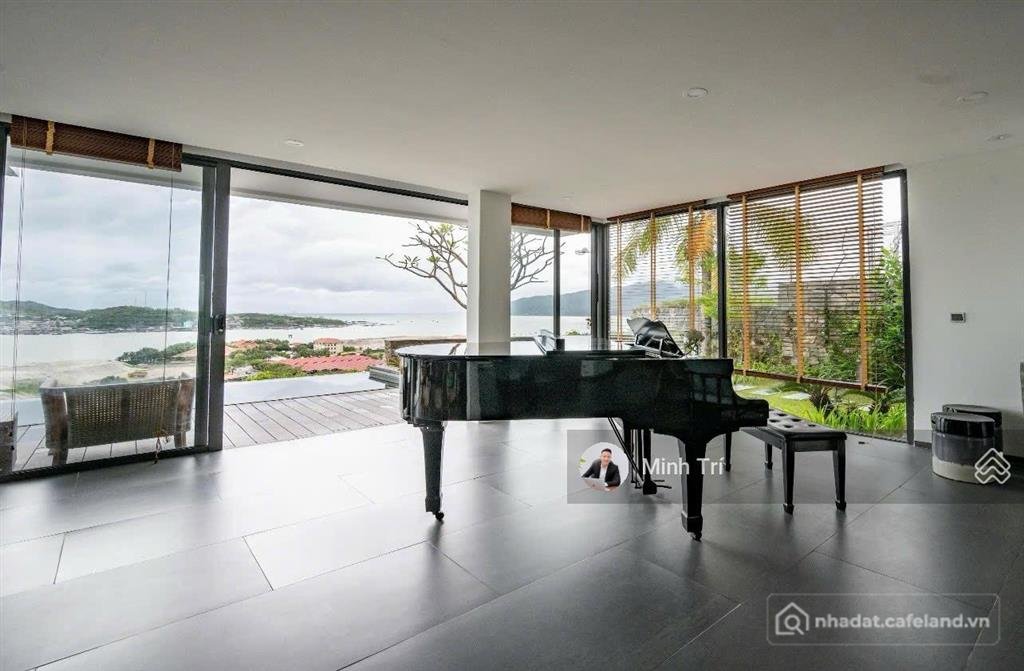 Bán nhà riêng: Bán biệt thự anh nguyễn nha trang (có sổ hồng hoàn công) view biể