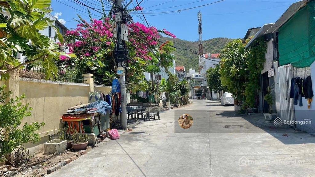 Bán đất thổ cư: Hot! bán đất mặt tiền đường sử hy nhan, phường vĩnh hoà, 100m2 n