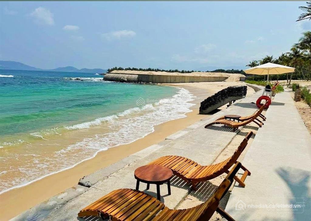 Bán nhà riêng: Shophouse vega city 4 tầng, góc 2 mặt tiền * sát biển giá 12 tỷ