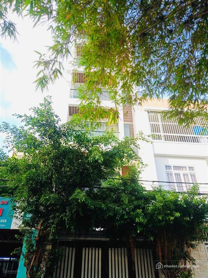 Bán nhà riêng: Toà nhà 6 tầng mặt tiền hồng lĩnh kinh doanh bao ngon * cách biển