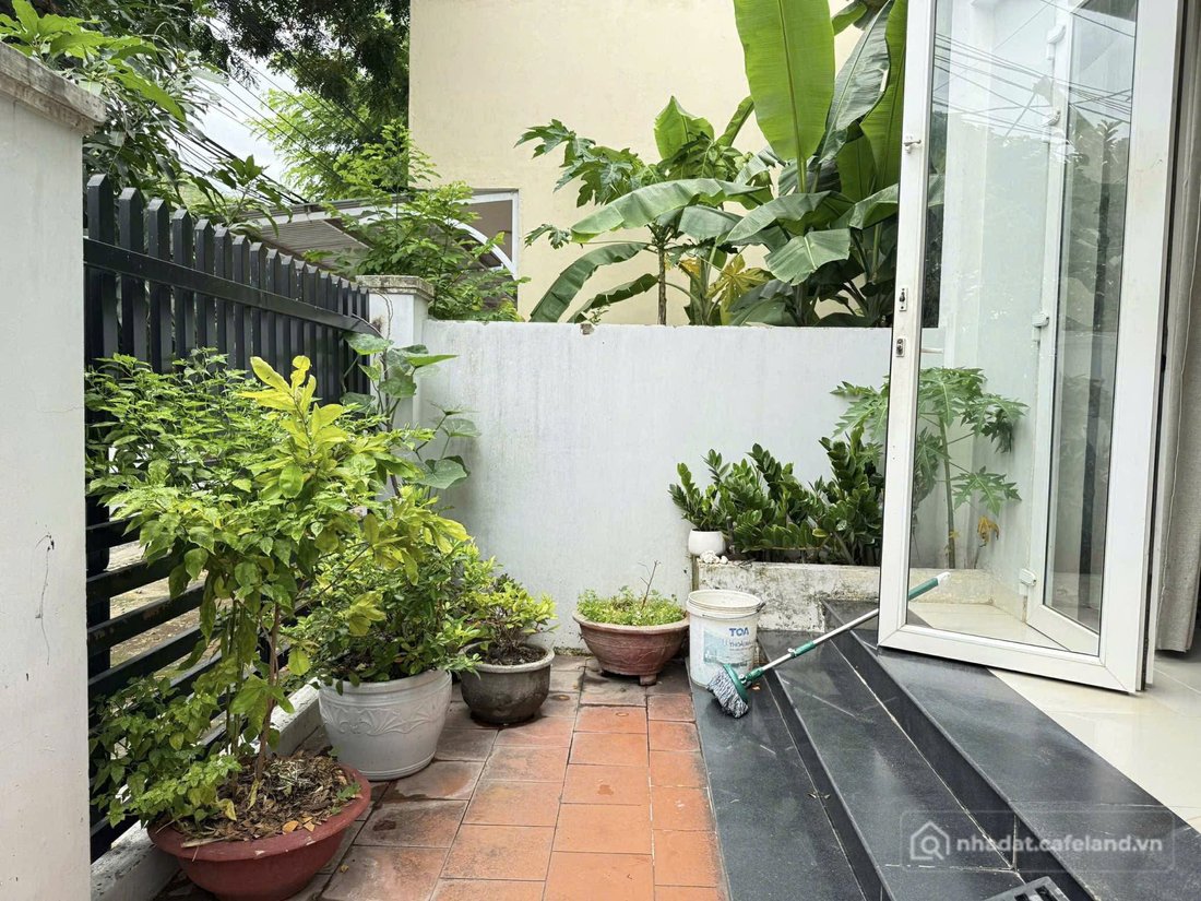 Bán nhà riêng: BÁN NHÀ 2 TẦNG MẶT TIỀN ĐƯỜNG PHONG CHÂU KHU TĐC ĐẤT LÀNH, VĨNH T