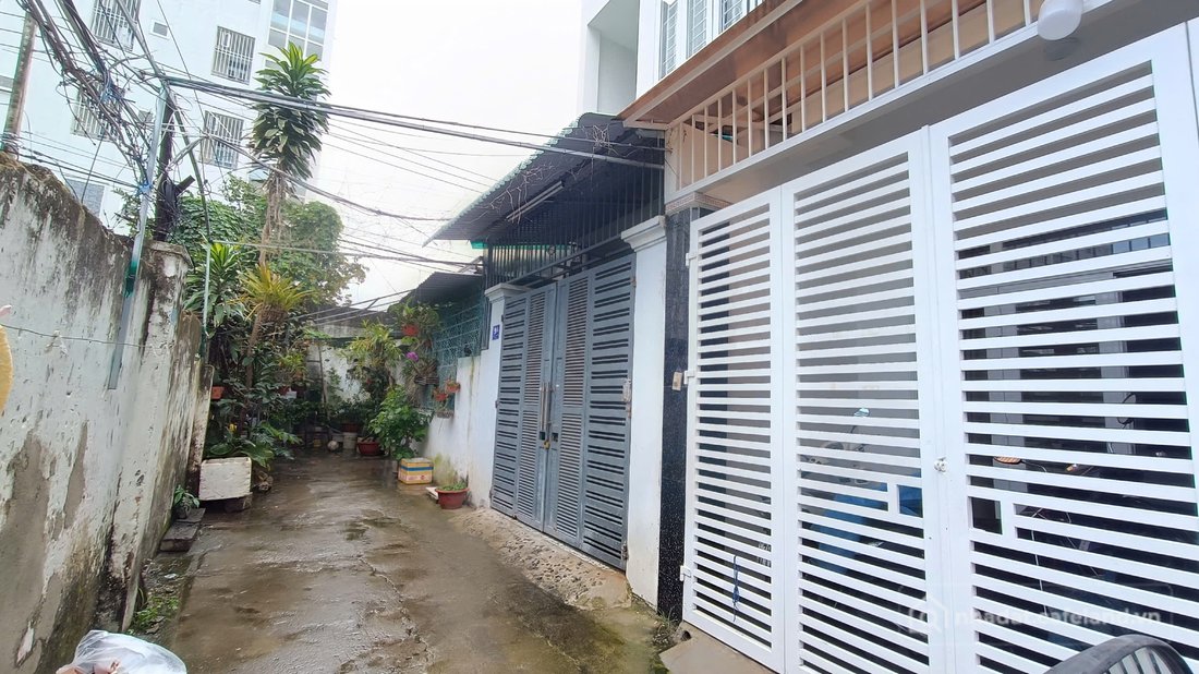 Bán đất thổ cư: Bán đất 93.8m² ngang 7m giá 9.3 tỷ tại Phường Lộc Thọ Thành phố 