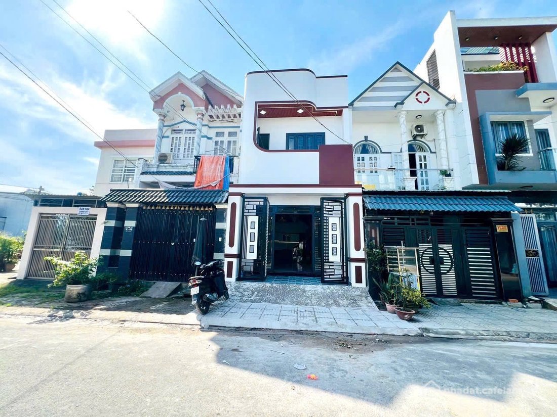 Bán nhà riêng: Bán nhà trục chính đường số 3, nhà ở, buôn bán được, 4.5x17 có 3P